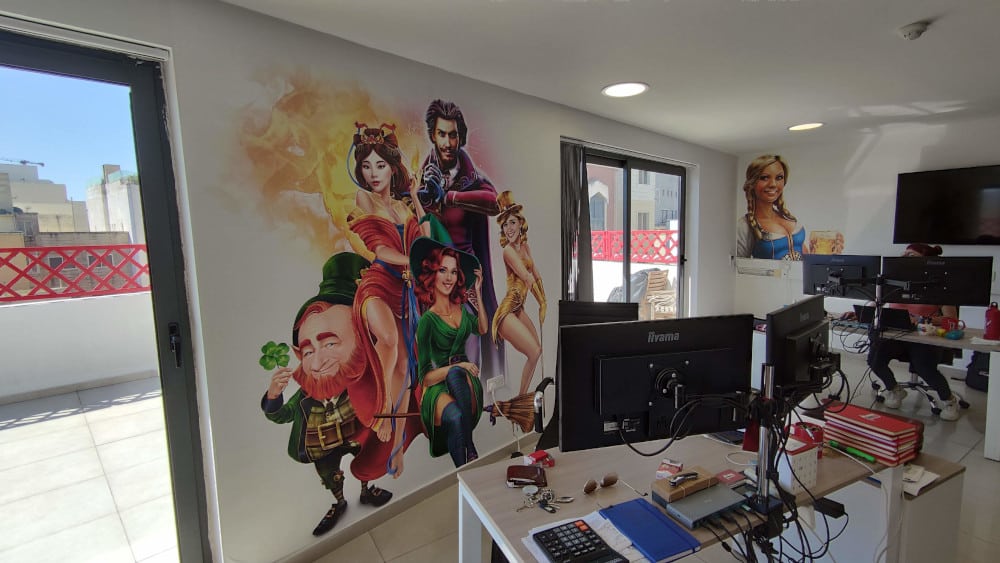 レッドレイク 机