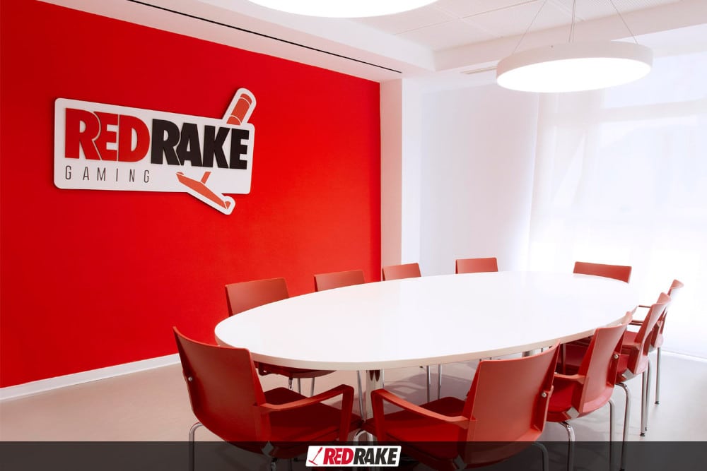 レッドレイク テーブル