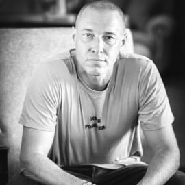 カジノトップ10 CEO